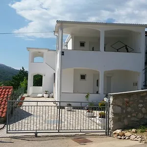 Ruza Apartman